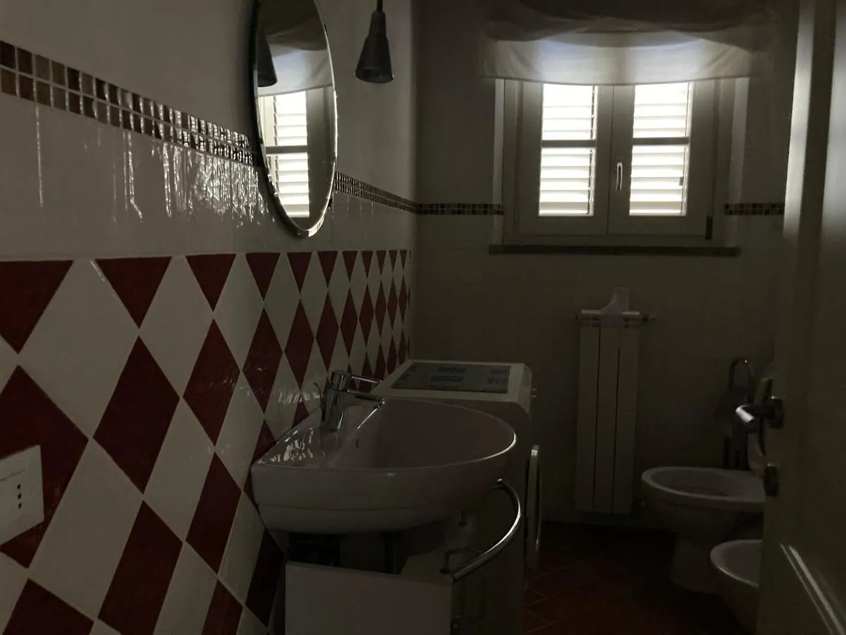 Ca'Cecia Villa Monteverdi Marittimo 0*,  Italy